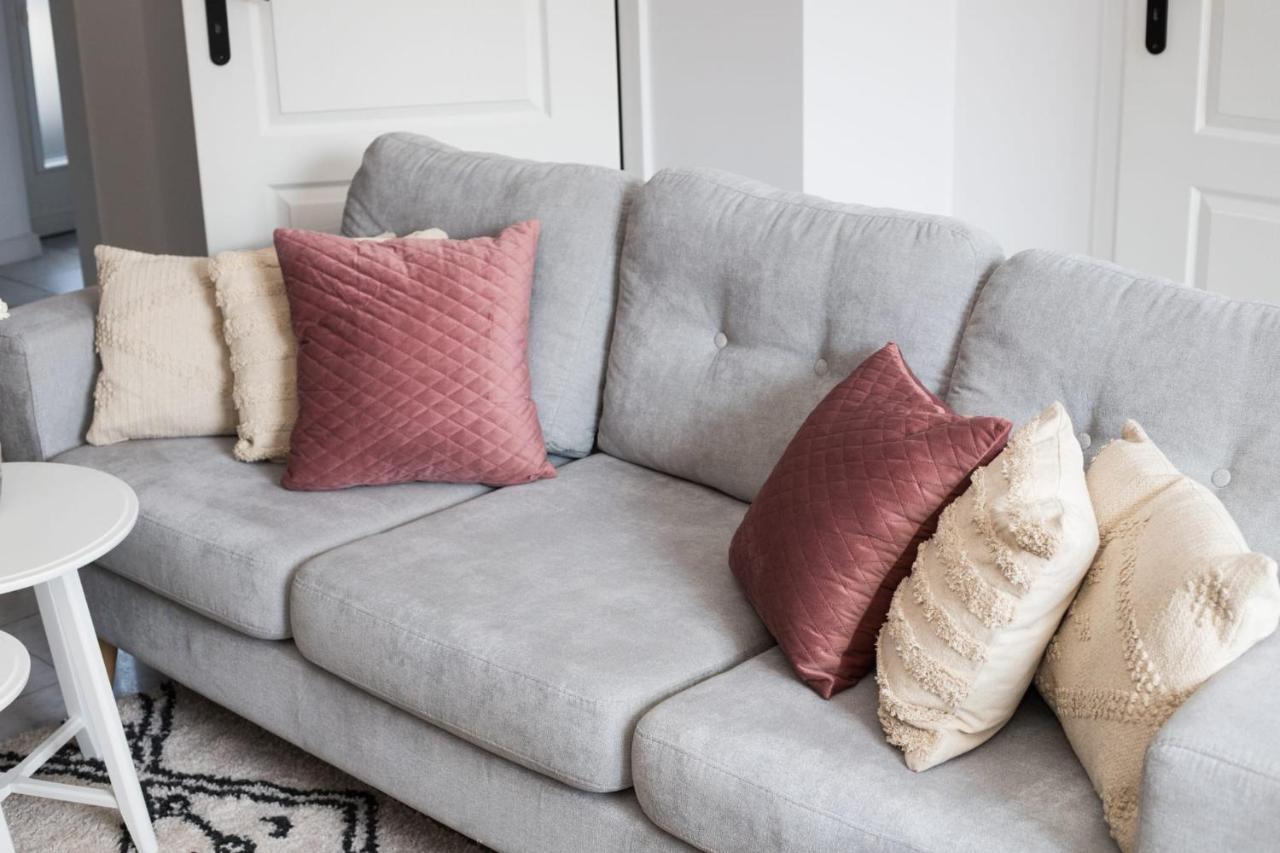 Apartament Mietowy Rumianek Lwowek Buitenkant foto